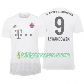 Billige Fotballdrakter FC Bayern München Robert Lewandowski 9 Bortedraktsett 2019/20 Kortermet